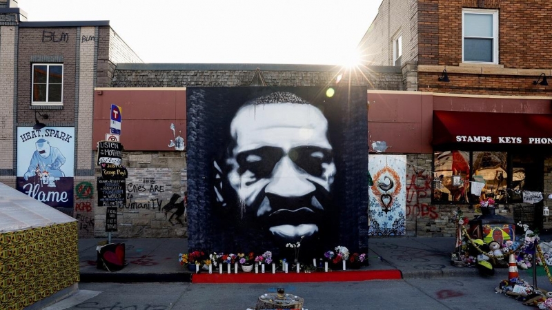 Mural en recuerdo de George Floyd en la ciudad de Minneapolis, Minnesota.