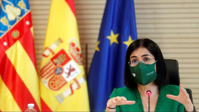 La ministra de Sanidad, Carolina Darias, durante su comparecencia tras la reunión para abordar la situación actual de la pandemia y el plan de vacunación en la Comunitat Valenciana.