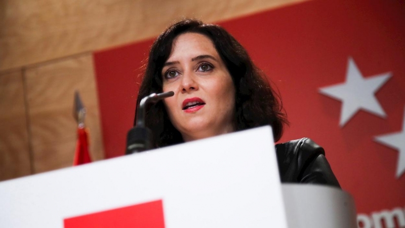 La presidenta de la Comunidad de Madrid, Isabel Díaz Ayuso durante la rueda de prensa de este miércoles tras la reunión del Consejo de Gobierno.