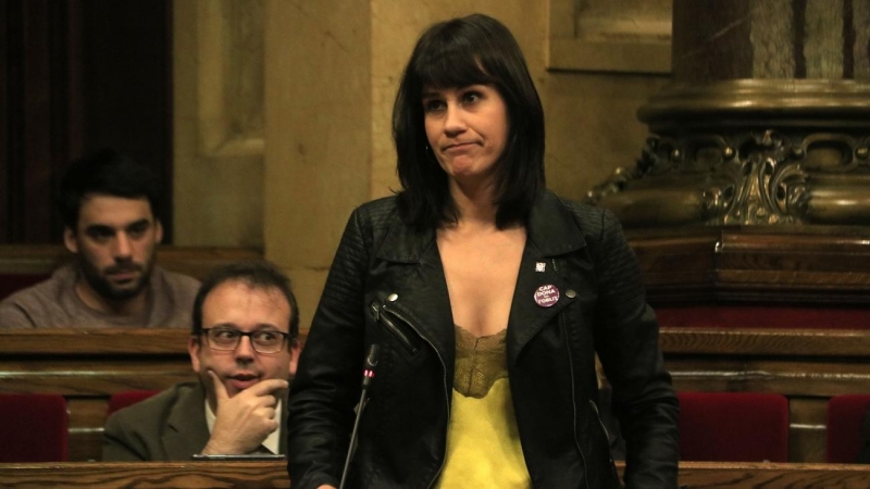 La diputada Aurora Madaula (JxCat) a l'hemicicle del Parlament. Imatge del 27 de novembre del 2019.