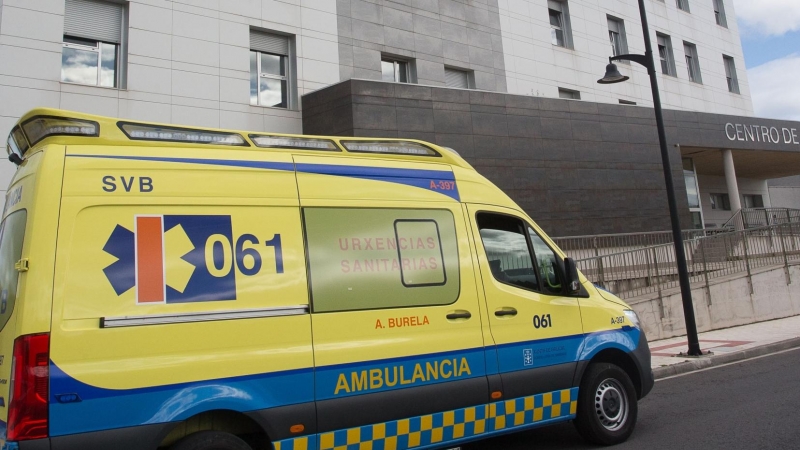 Imagen recurso de una ambulancia del 061-Urxencias Sanitarias del Sergas, en Lugo. - Europa Press