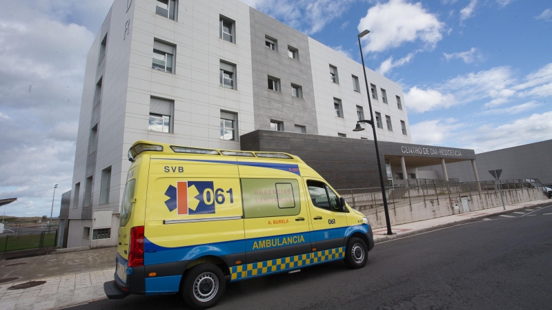 Imagen recurso de una ambulancia del 061-Urxencias Sanitarias del Sergas, en Lugo. - Europa Press