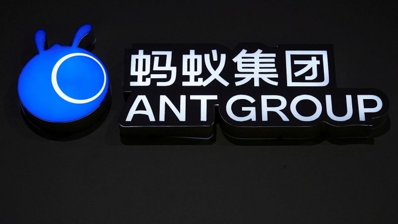 El logo de Ant Group durante la Conferencia Mundial de Internet en la localidad de Wuzhen, en la provincia china de Zhejiang. REUTERS
