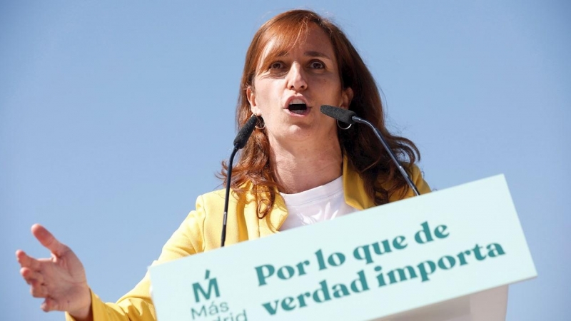 La candidata de Más Madrid, Mónica García, durante el acto apertura de campaña en el barrio de Vallecas.