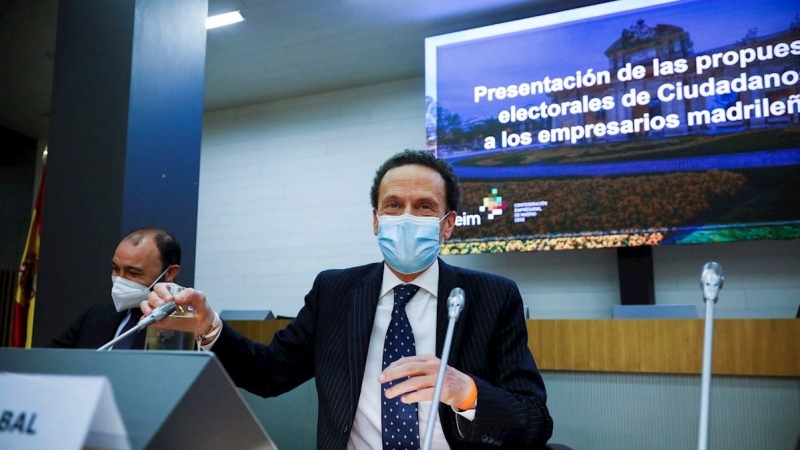 El candidato de Ciudadanos a la presidencia de la Comunidad de Madrid, Edmundo Bal, en la sede de la patronal madrileña este martes 27 de abril de 2021.