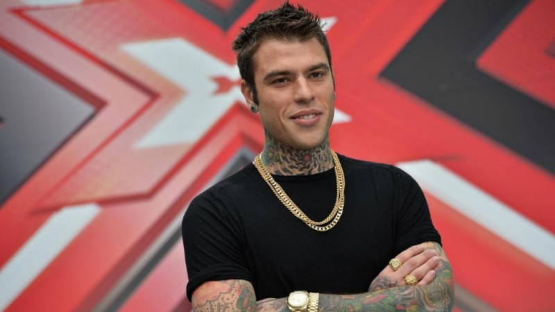 Fedez en una imagen en televisión.