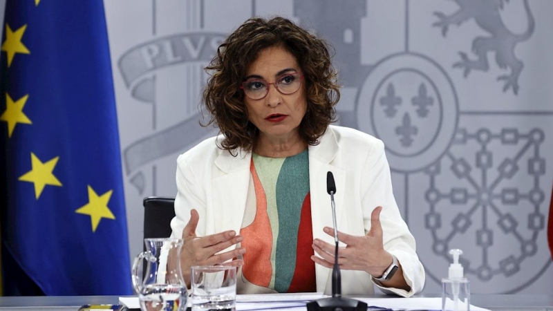 La ministra de Hacienda y portavoz del Gobierno, María Jesús Montero durante la rueda de prensa ofrecida tras la reunión del Consejo de Ministros, este martes en el Palacio de la Moncloa.