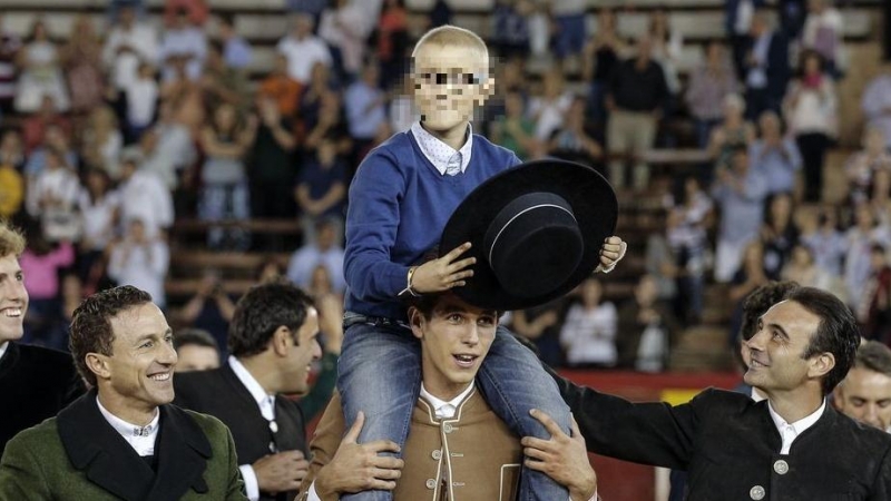 El niño Adrián Hinojosa, fallecido de cáncer, quería ser torero.