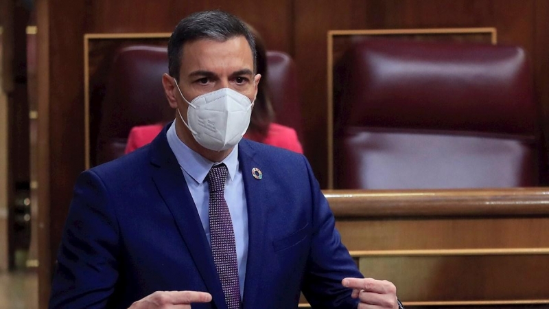 19/05/2021.- El presidente del Gobierno, Pedro Sánchez, durante su intervención en la sesión de control al Ejecutivo de este miércoles en el Congreso marcada por la crisis migratoria con Marruecos. EFE/ Fernando Alvarado