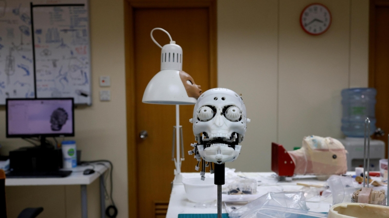 Grace, el robot sanitario creado para tratar a los pacientes con covid-19.