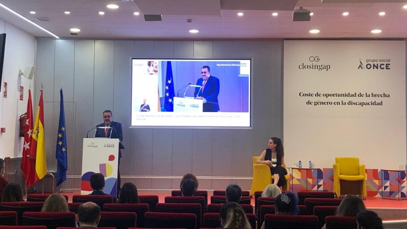 El presidente del Grupo Social ONCE, Miguel Carballeda, durante la presentación del estudio sobre la brecha de género en la discapacidad.