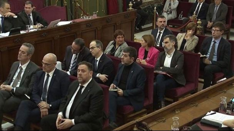 Los doce encausados durante el juicio en el Tribunal Supremo contra el 'procés' independentista.