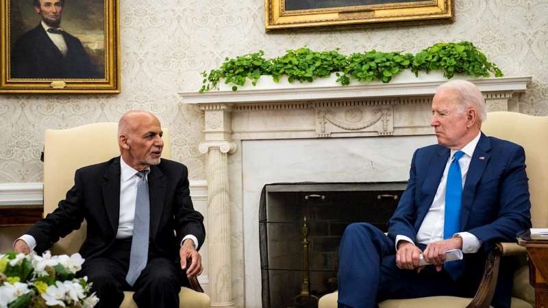 El presidente de EEUU, Joe Biden, junto al presidente de Afganistán, Ashraf Ghani, en la Casa Blanca.