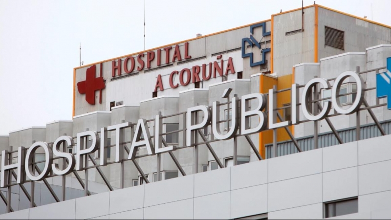 El hospital de A Coruña, donde fue trasladado el joven Samuel, asesinado en una brutal paliza la madrugada del sábado.