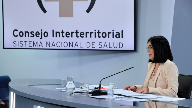 a ministra de Sanidad, Carolina Darias, ofrece una rueda de prensa tras la reunión del Consejo Interterritorial del Sistema Nacional de Salud este martes 20 de julio de 2021.