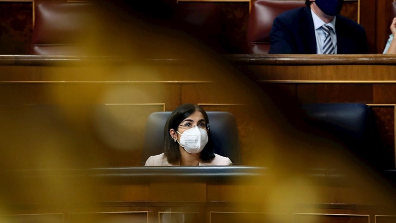 La ministra de Sanidad Carolina Darias, durante el pleno que celebra el Congreso este miércoles 21 de julio de 2021.