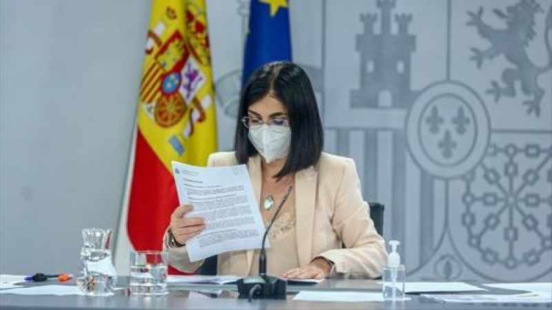 La ministra de Sanidad, Carolina Darias, en rueda de prensa posterior al Consejo Interterritorial de Salud, a 20 de julio de 2021, en Madrid.