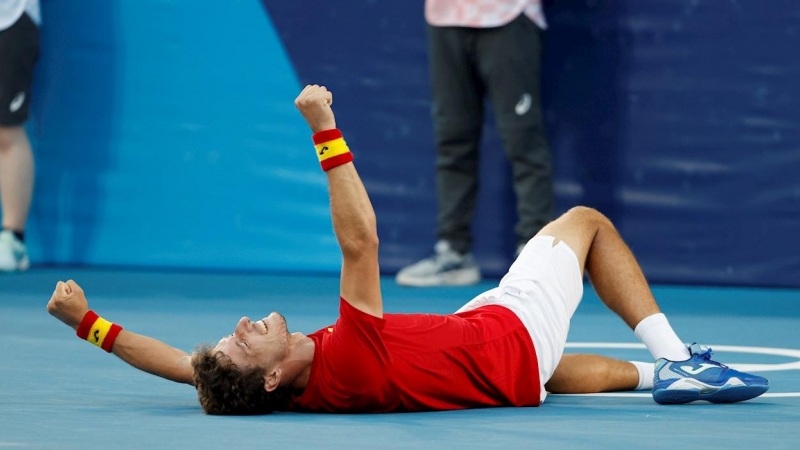 El español Pablo Carreño celebra su victoria ante Novak Djokovic.