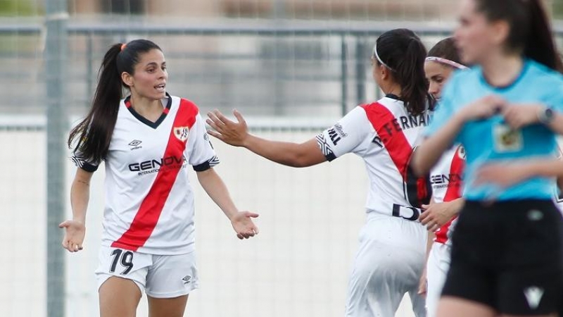 Nueva conquista del fútbol femenino: jugadoras podrán a ayudas retirarse | Público