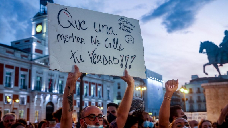 Manifestante Puerta del Sol