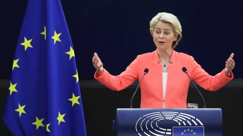 La presidenta de la Comisión Europea, Ursula von der Leyen, durante el debate sobre 'El estado de la Unión Europea' en el Parlamento Europeo en Estrasburgo, Francia, el 15 de septiembre de 2021.