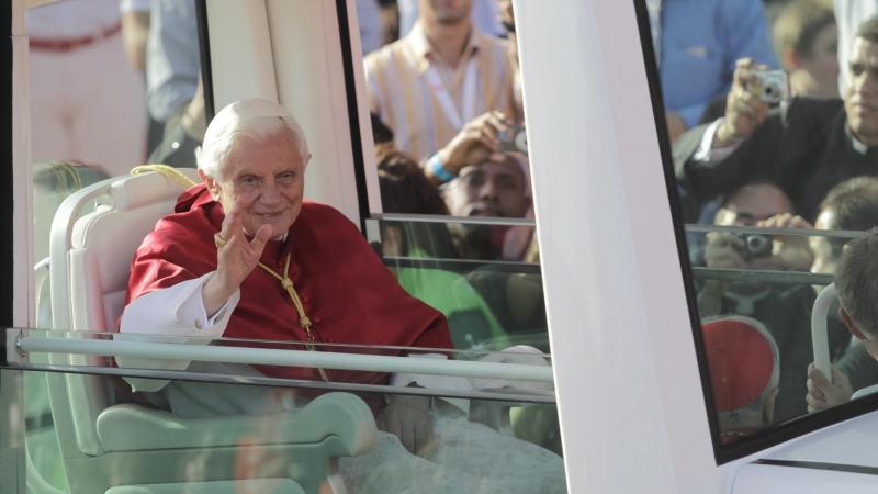 22/08/2011 Benedicto XVI en una misa en la catedral de la Almudena