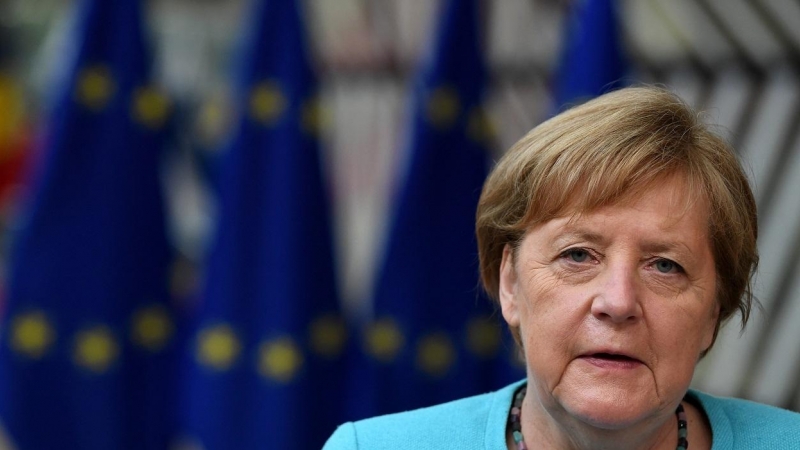 La canciller alemana Angela Merkel, durante su comparecencia ante los medios a su llegada a la cumbre de la UE en Bruselas del pasado enero.