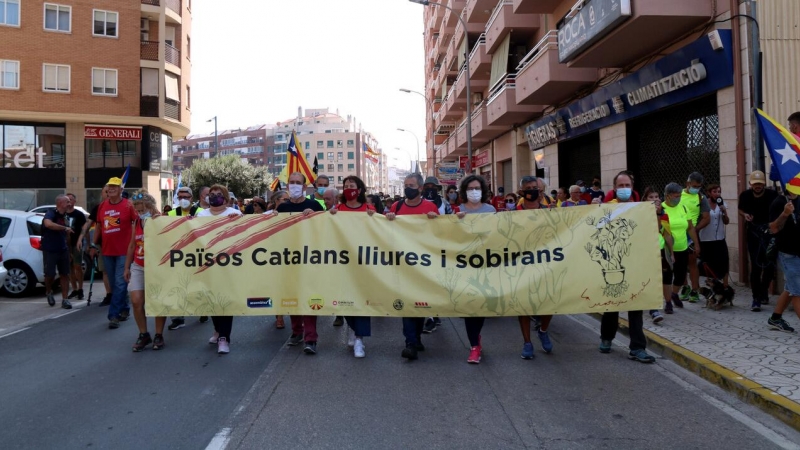 La capçalera de la Marxa Centre recorren els carrers de Vinaròs.