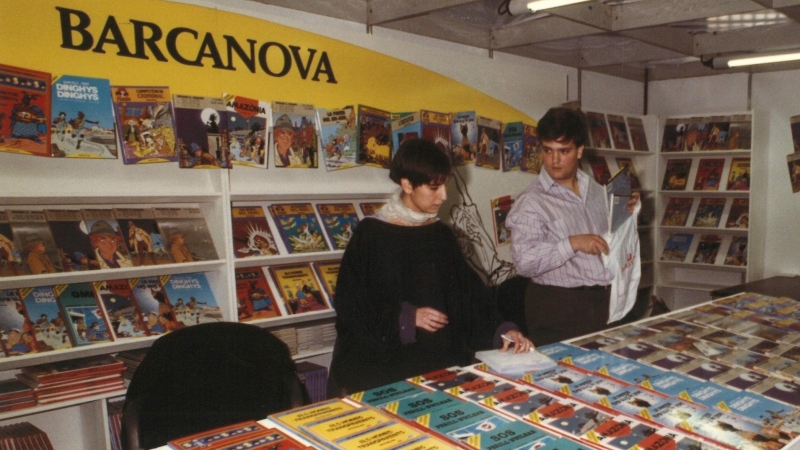 Un estand de l'editorial Barcanova del 1991.