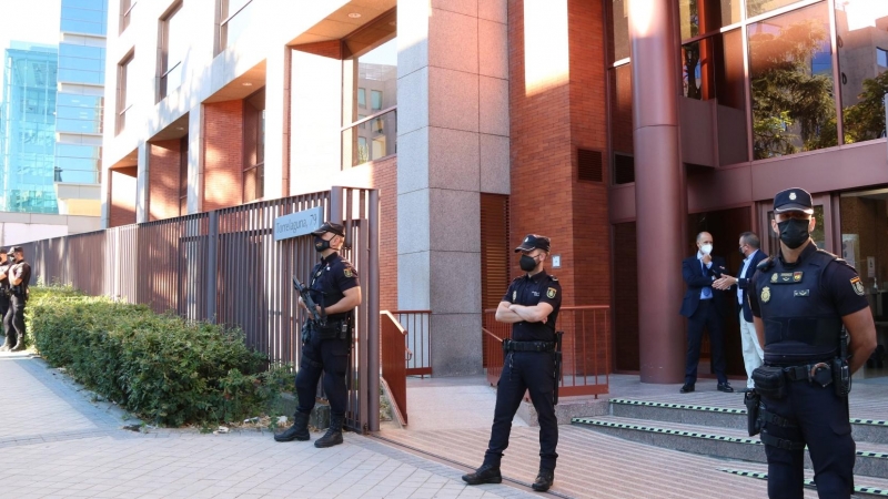 L'entrada a la seu del Tribunal de Comptes.