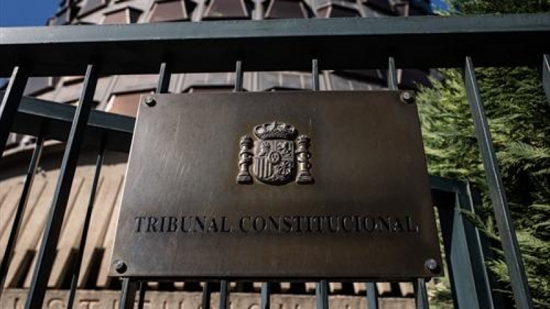 Fachada del Tribunal Constitucional, a 15 de octubre de 2021, en Madrid.