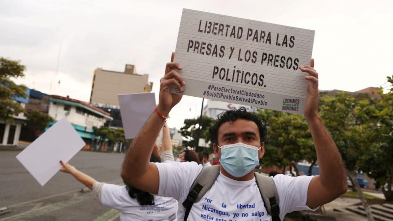 Manifestación de hace unos días en Costa Rica por la libertad de los presos políticos de Nicaragua.