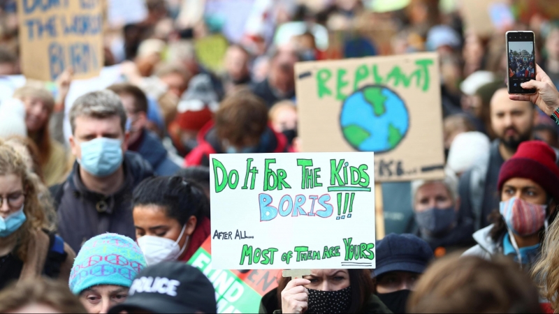 Pancartas de la marcha de Fridays for Future de Glasgow