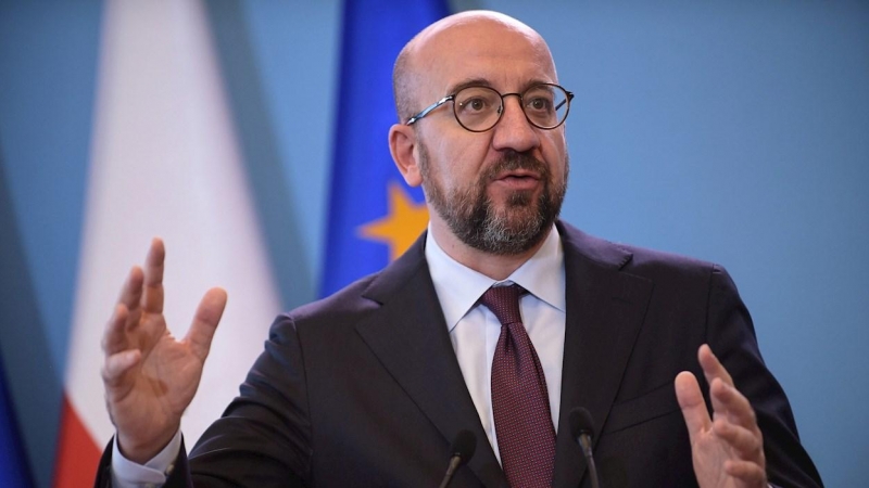 El presidente del Consejo Europeo, Charles Michel, habla durante una conferencia de prensa tras una reunión con el primer ministro polaco Mateusz Morawiecki en Varsovia, Polonia, el 10 de noviembre de 2021.