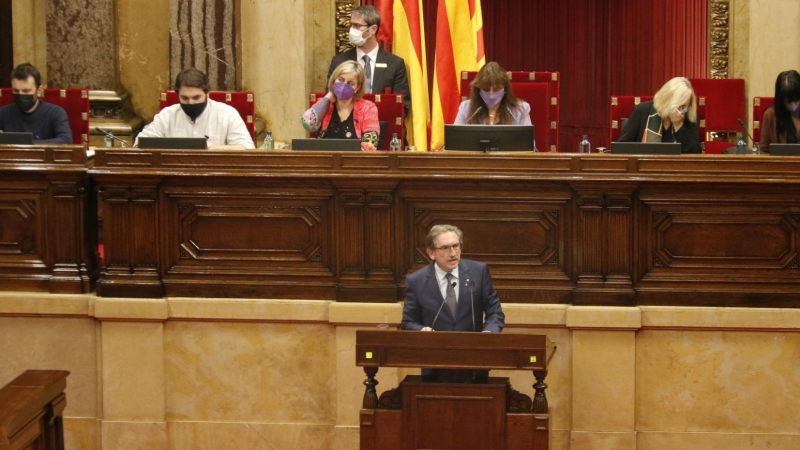 El conseller d'Economia, Jaume Giró, durant la seva intervenció al Parlament en el debat de les esmenes a la totalitat als pressupostos.