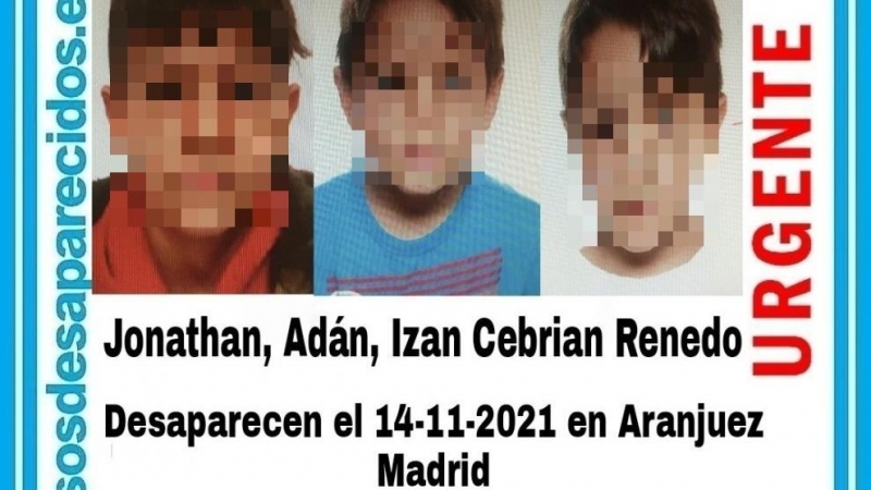 Cartel de la Asociación SOS Desaparecidos con las fotografías y descripciones de los niños. — SOS Desaparecidos