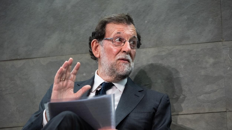 20/10/2021 El expresidente del Gobierno Mariano Rajoy, en un debate sobre periodismo y política