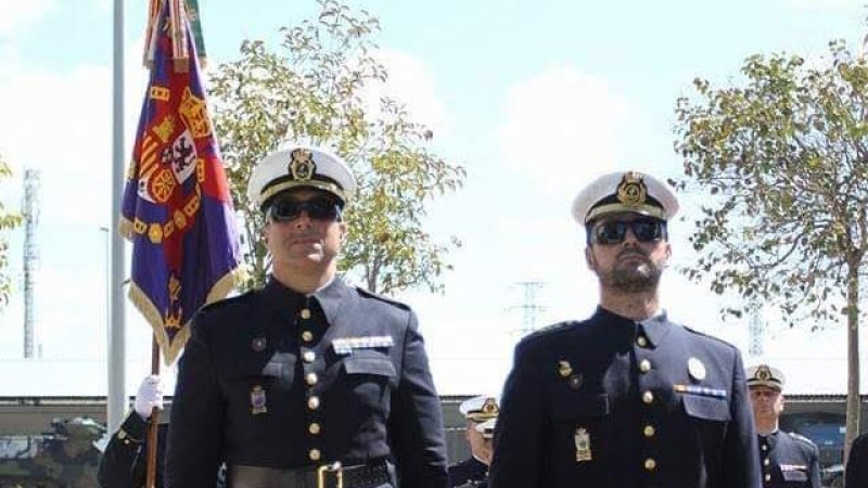 El teniente de Infantería de Marina en la situación de retiro José Manuel Candón y el brigada Raúl Alfonso González.