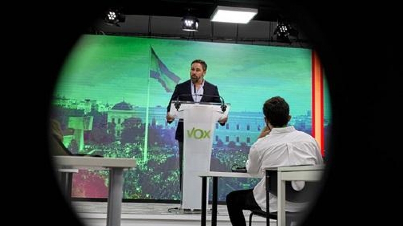 El presidente de Vox, Santiago Abascal, interviene en una rueda de prensa del Comité de Acción Política de Vox, en su sede nacional, a 30 de agosto de 2021, en Madrid, (España). Durante la rueda de prensa, Abascal ha hablado, entre otros temas, sobre la g