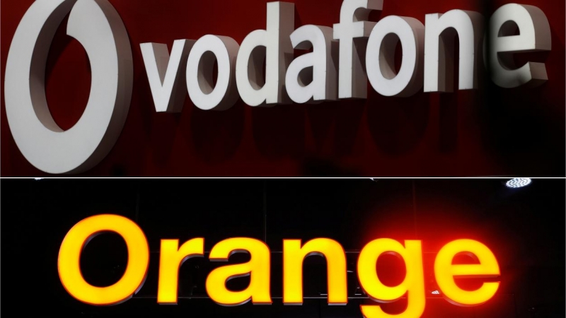 Los logos de Orange y Vodafone.