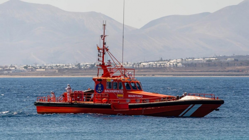 Uno de los barcos de los que dispone Salvamento Marítimo.