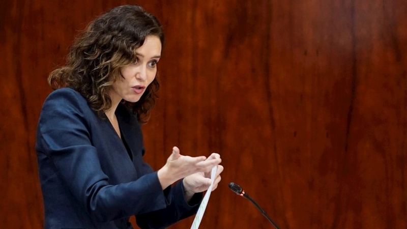 La presidenta de la Comunidad de Madrid, Isabel Díaz Ayuso, interviene durante el pleno de la Asamblea de Madrid, este jueves.