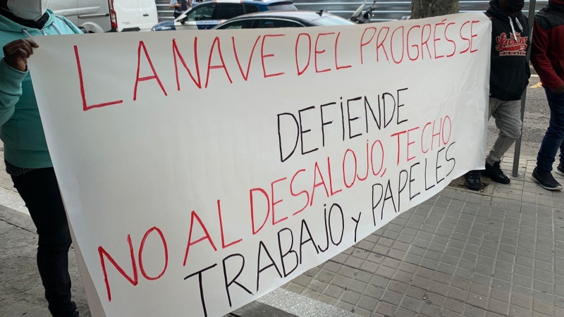 Manifestación contra el desalojo de otra nave ocupada en Badalona.