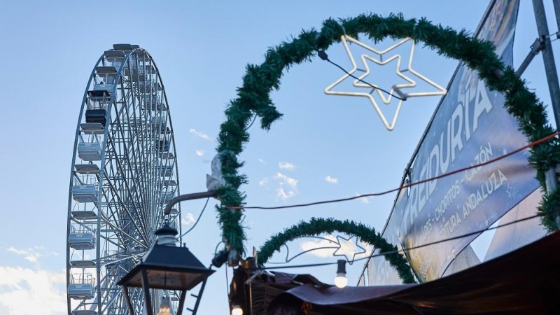 Una atracción en el recinto ferial Mágicas Navidades, a 5 de diciembre de 2021, en Torrejón de Ardoz, Madrid (España).