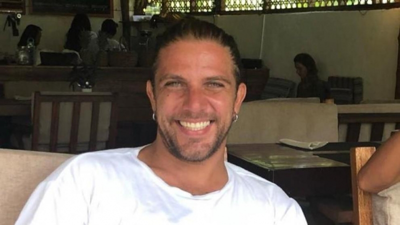 El surfista coruñés Diego Bello, asesinado por la policía de General León, en la isla filipina de Siargao.