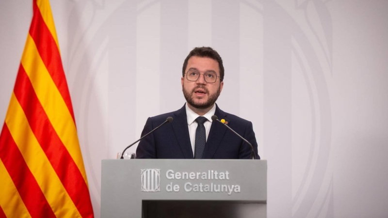 El presidente de la Generalitat, Pere Aragonès, interviene en una rueda de prensa tras la reunión del Consejo Ejecutivo, a 21 de diciembre de 2021, en Barcelona.