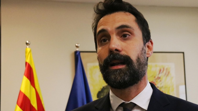 El conseller d'Empresa i Treball, Roger Torrent, durant les declaracions a l'ACN.