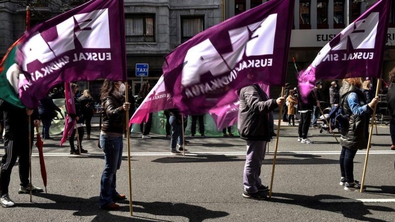 Manifestantes del sindicato ELA