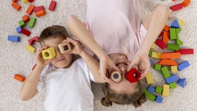 Niños jugando