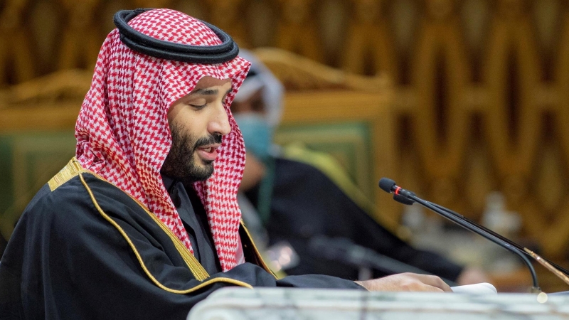 14/12/2021 El príncipe heredero de Arabia Saudita, Mohammed bin Salman, habla durante la Cumbre del Golfo en Riad